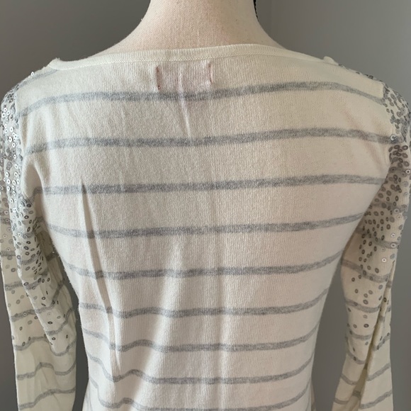 Lightweight sweater with sequins from Elle - Picture 6 of 8